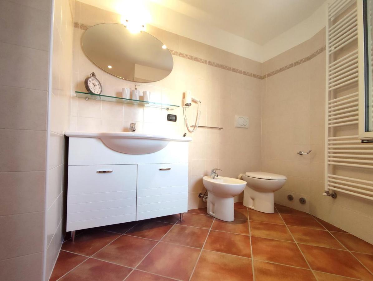B&B Villa Regina Brunate Luaran gambar
